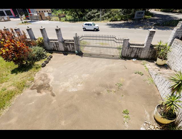 7 BEDROOM HOUSE FOR SALE IN AVOCA